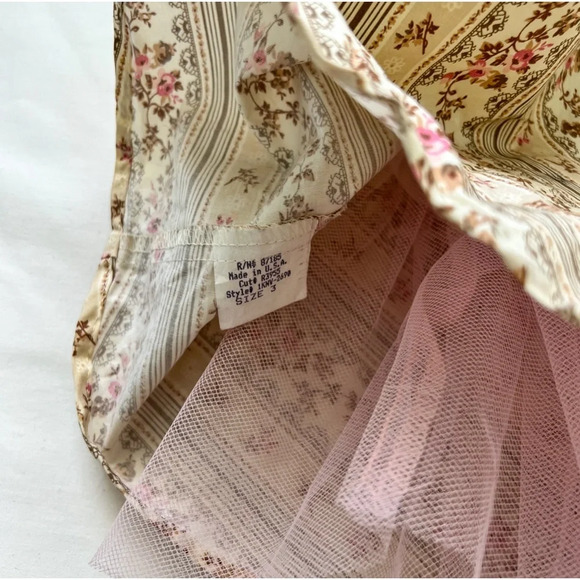 Vintage 90’s Coquette Floral Strapless Dress - Picture 9 of 11